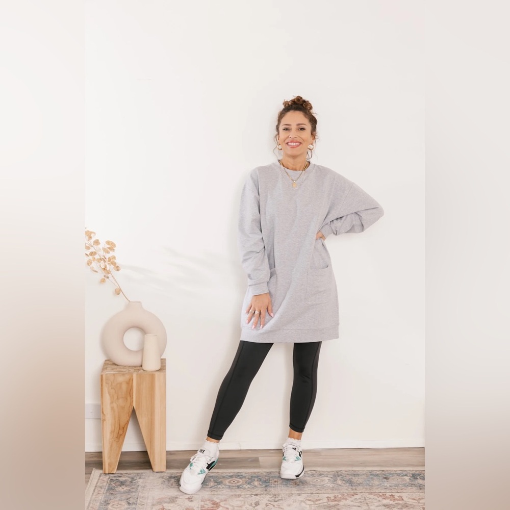 Smash + Tess Sweater Dress size Small